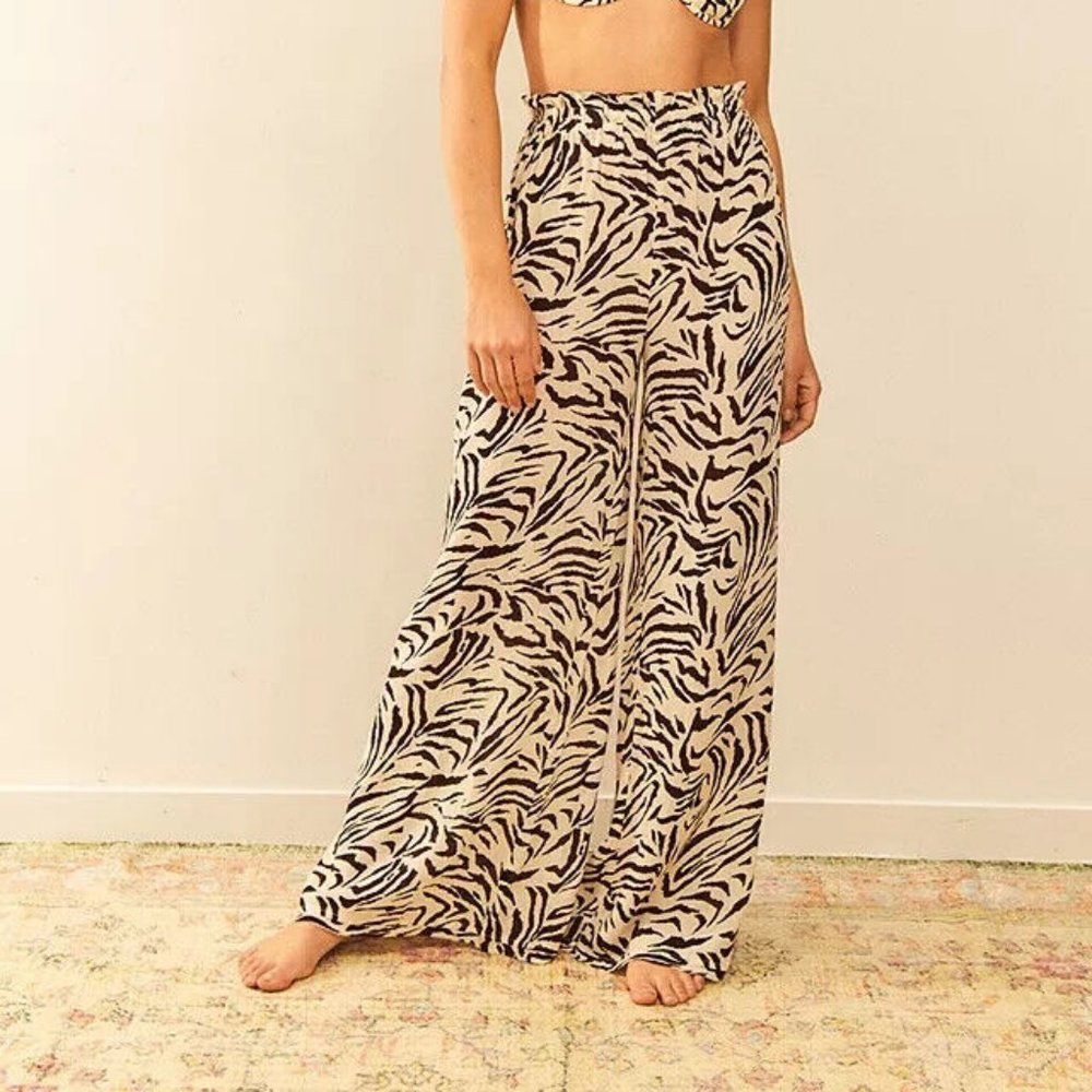 UO Out From Under Fleur Zebra Print Beach Pant M